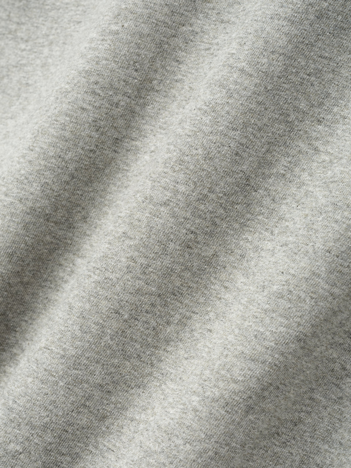 Remera Fear of God Essentials London 90s Fit Concrete Heather