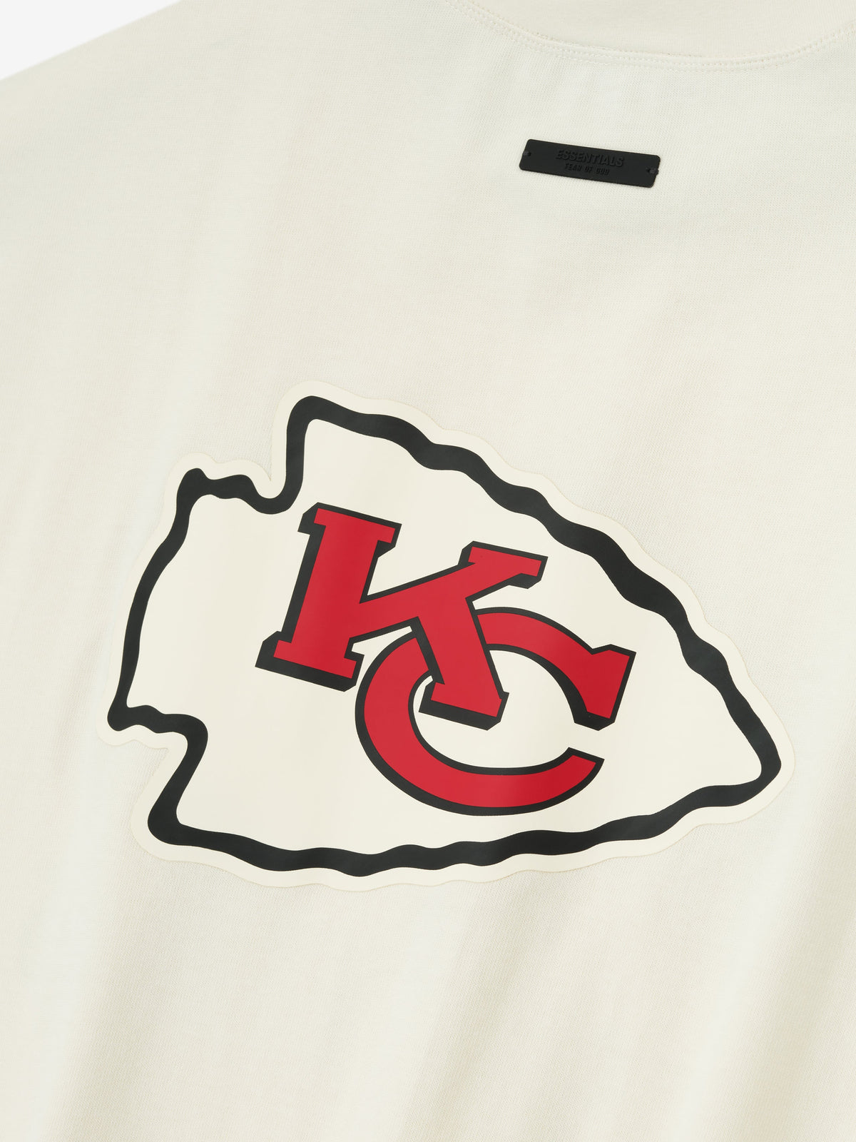 Remera Fear of God Essentials Chiefs 90s 3 4 Sleeve Football Cream White