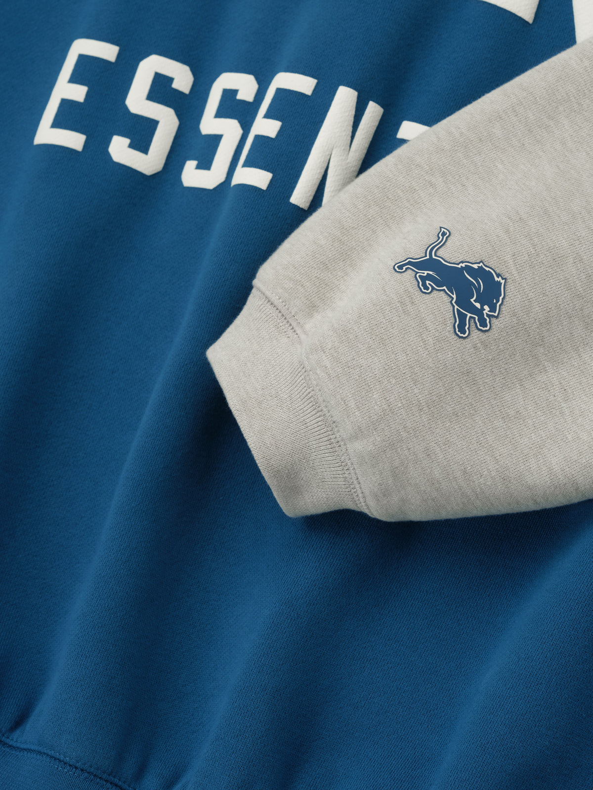 Buzo Fear of God Essentials Lions Sport Blue Sapphire/ Heather Stone