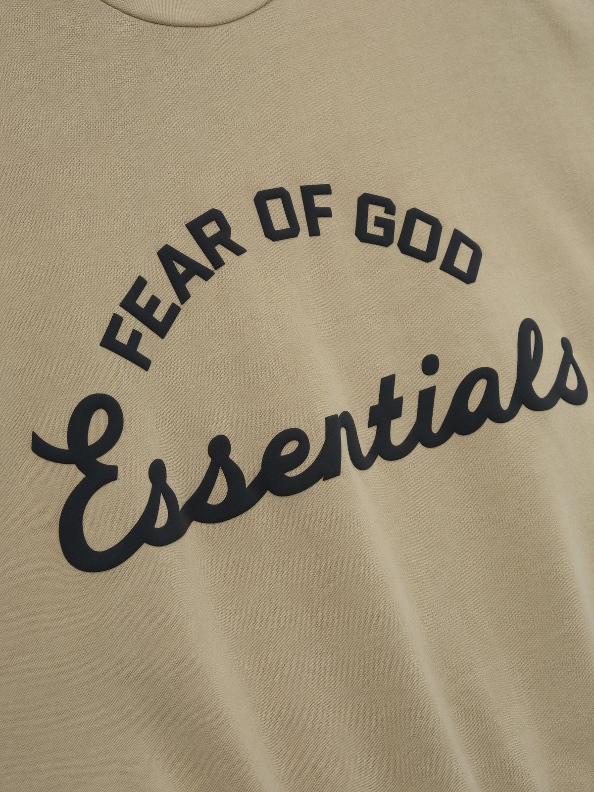 Buzo Fear of God Essentials Training 90s Faded Dune