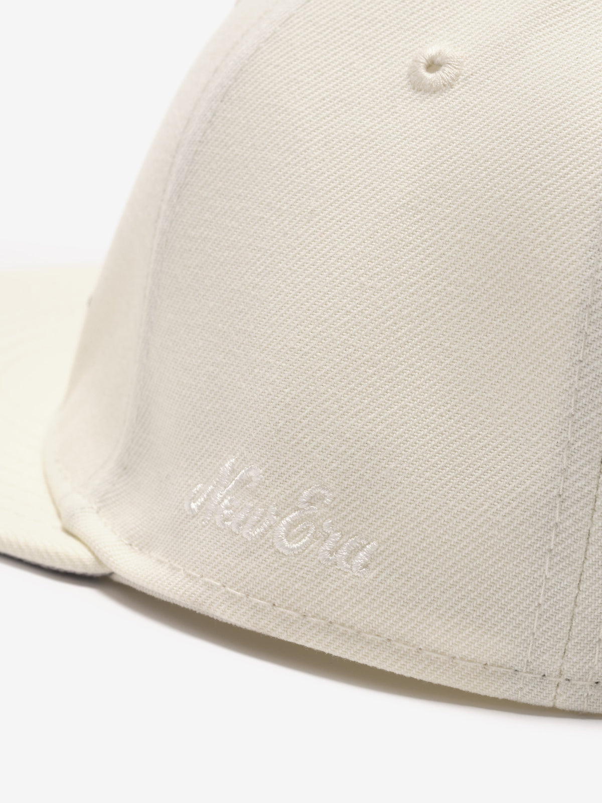 Remera Fear of God Essentials Nba 9fifty Rc Snapback Cream White