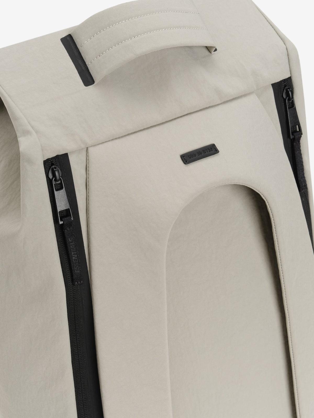 Accesorio Fear of God Essentials Sports Duffel Cement