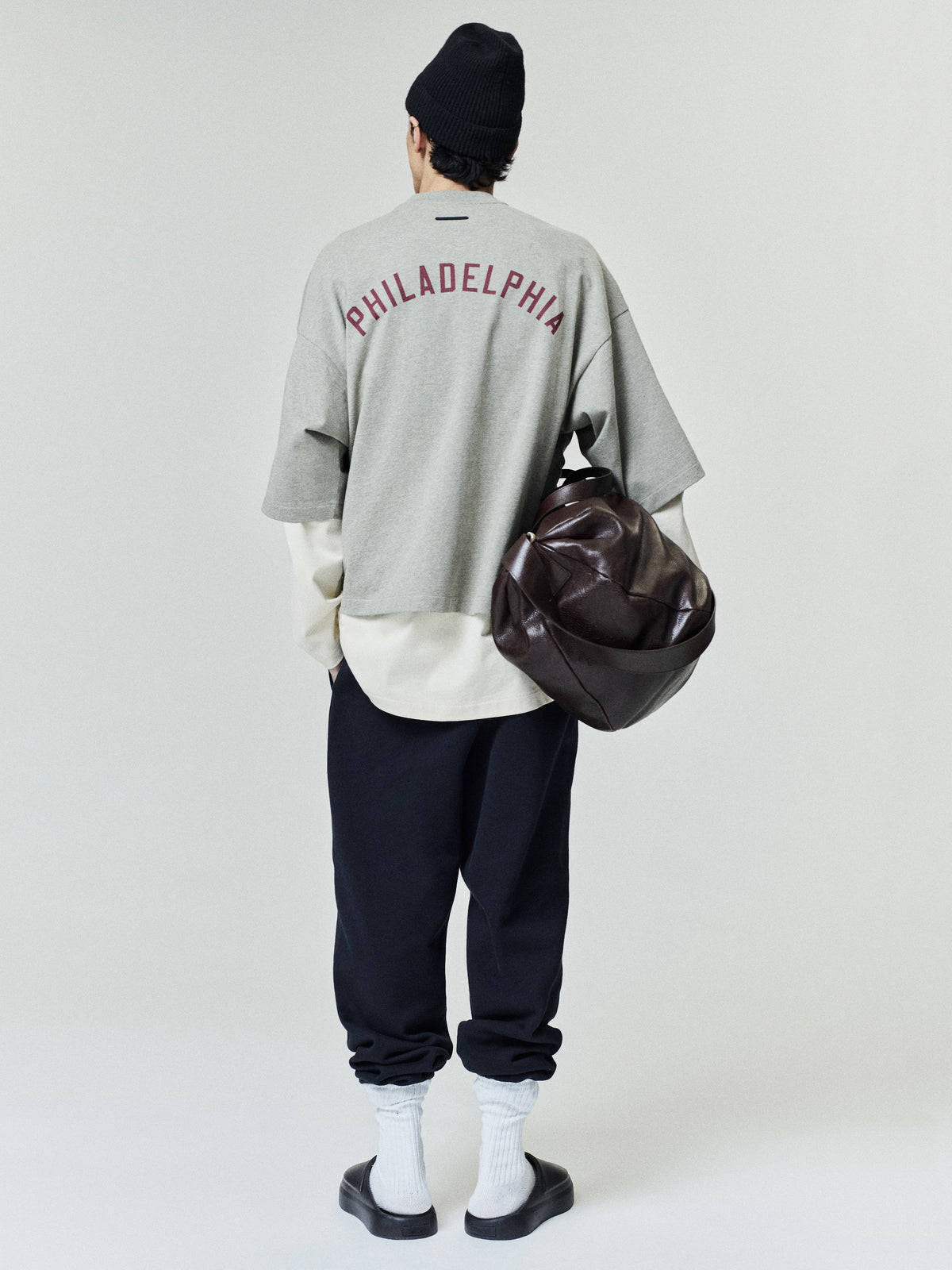 Remera Fear of God Essentials Phillies Merch Seal Heather