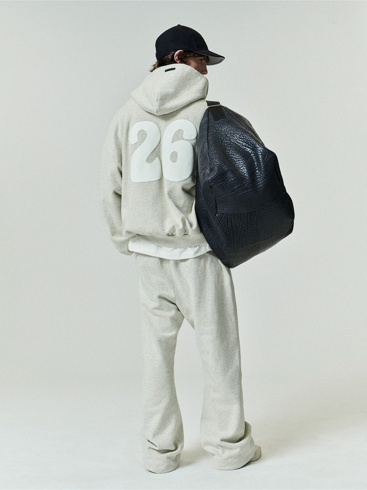 Campera Fear of God Essentials 90s Washed Vanilla Heather