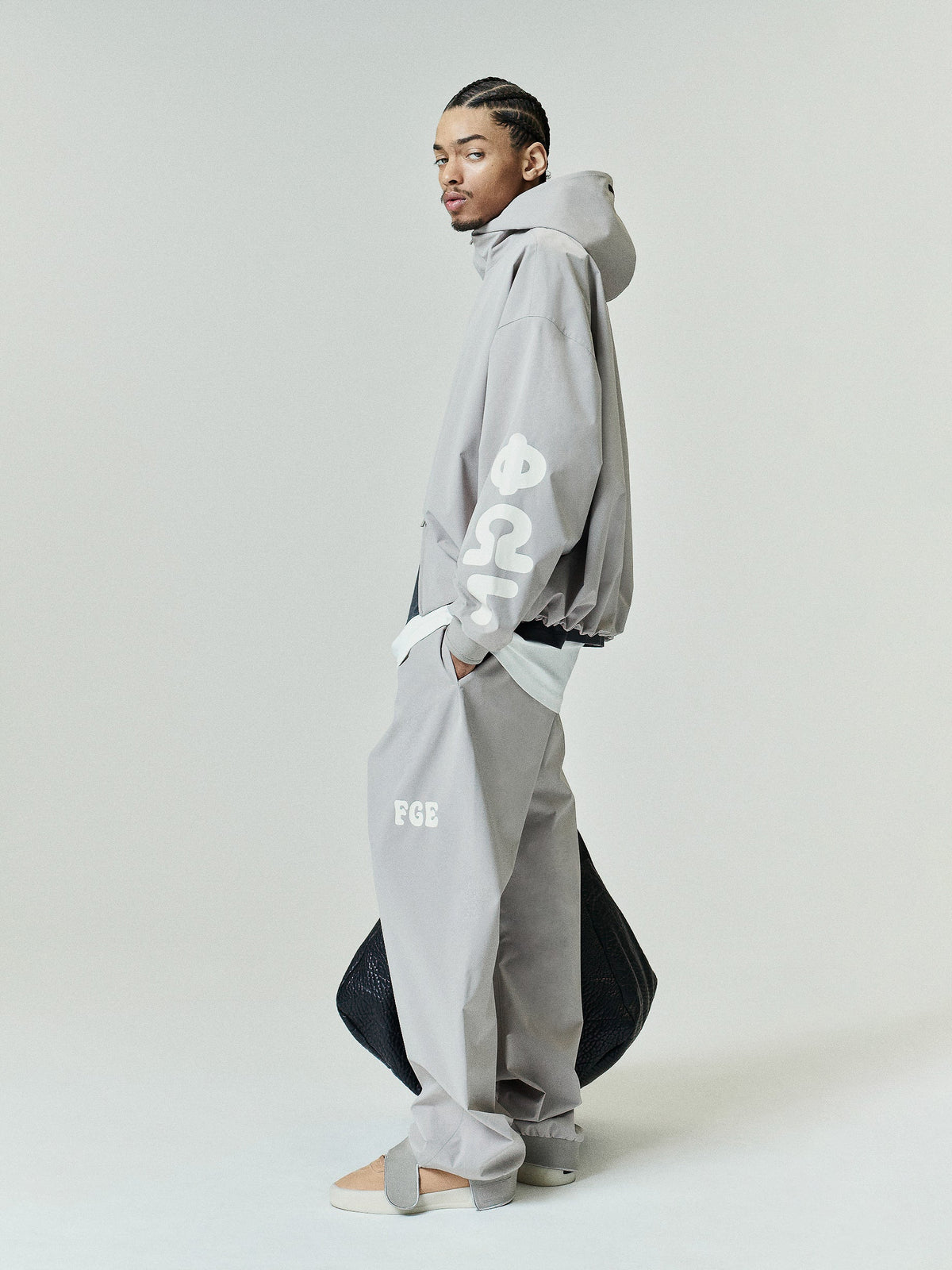 Pantalón Fear of God Essentials Storm Seal