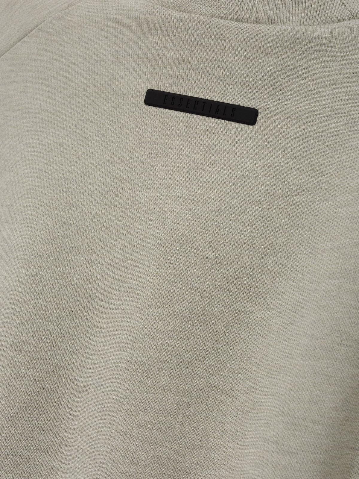 Remera Fear of God Essentials Tight Pyrite Heather