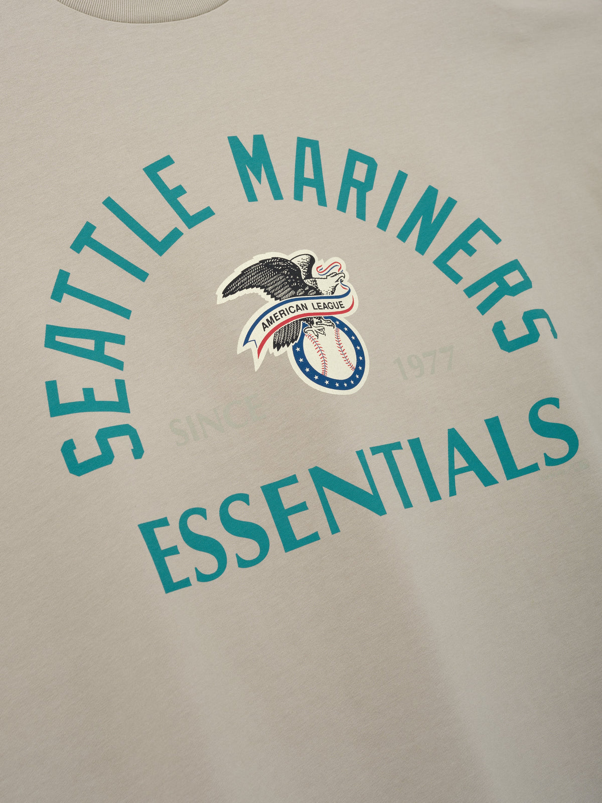 Remera Fear of God Essentials Mariners American League Merch Seal