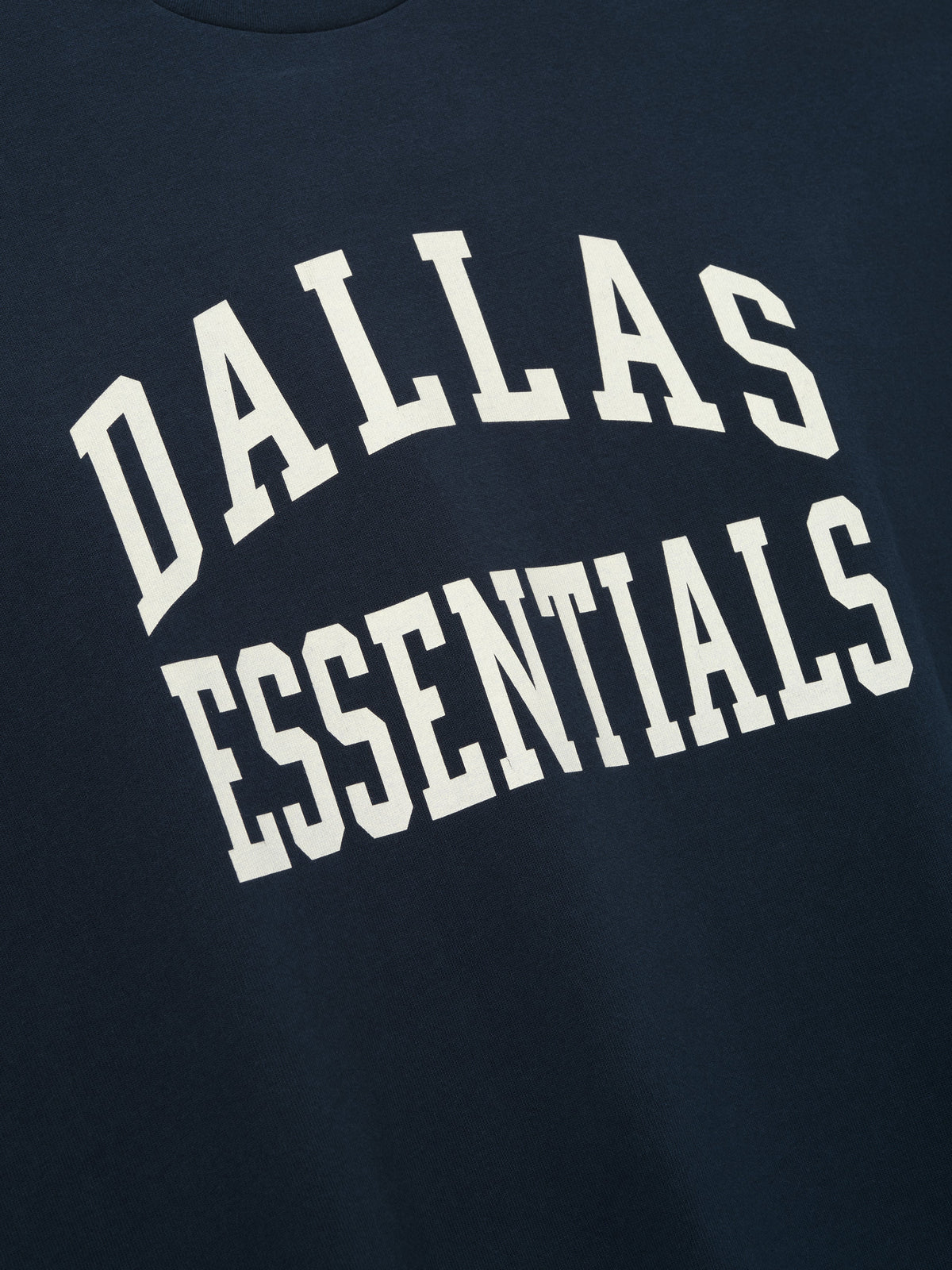 Remera Fear of God Essentials Cowboys Merch Dark Sapphire