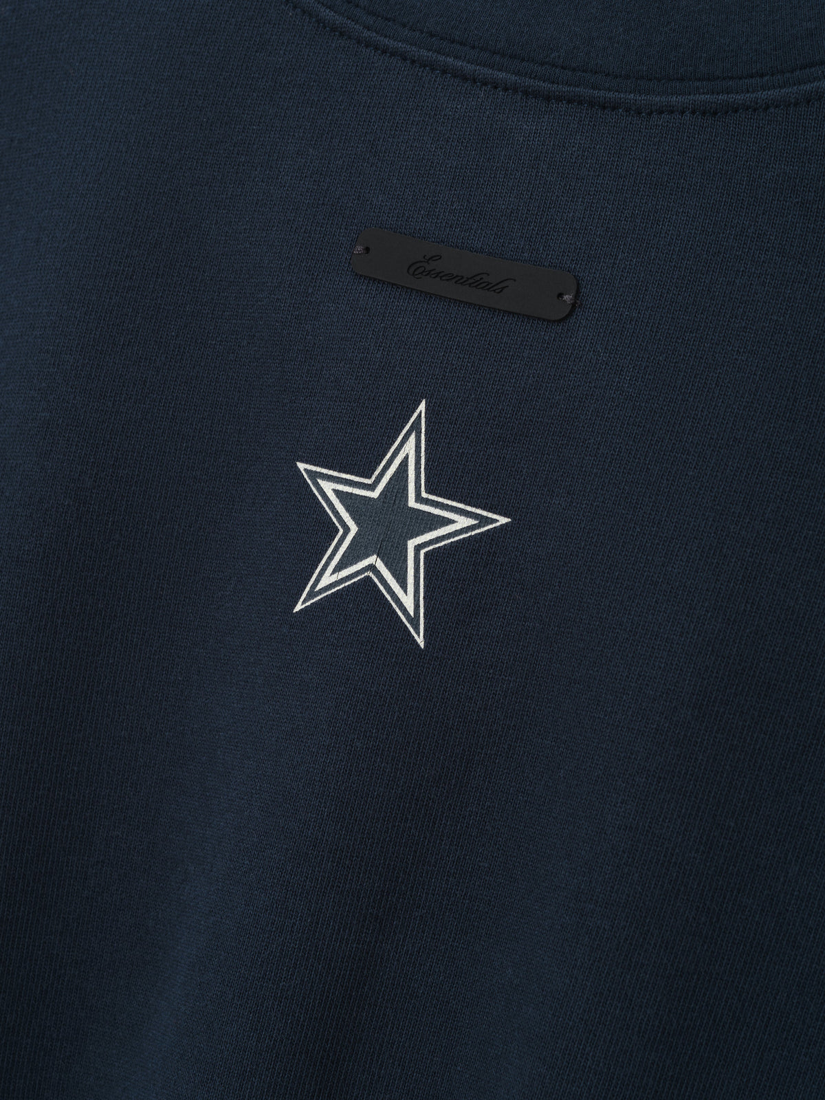 Remera Fear of God Essentials Cowboys Merch Dark Sapphire