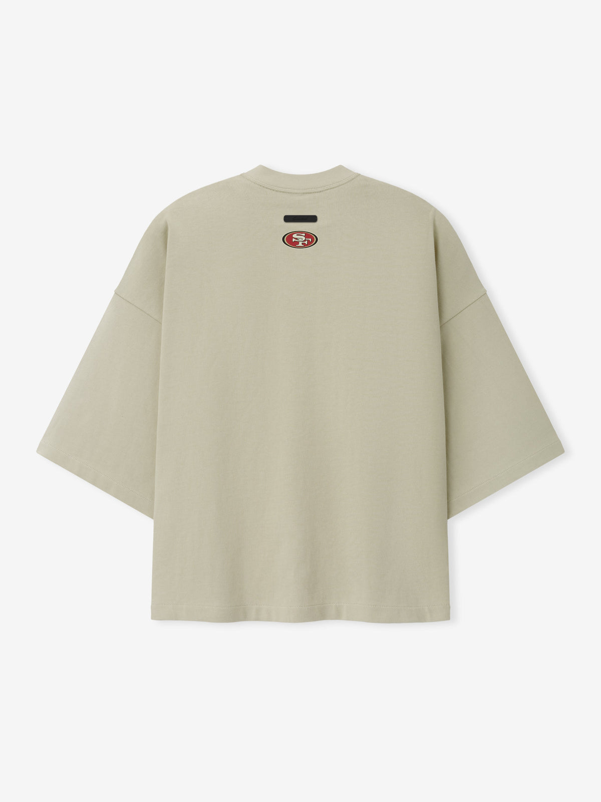 Remera Fear of God Essentials 49ers Merch Sandstone