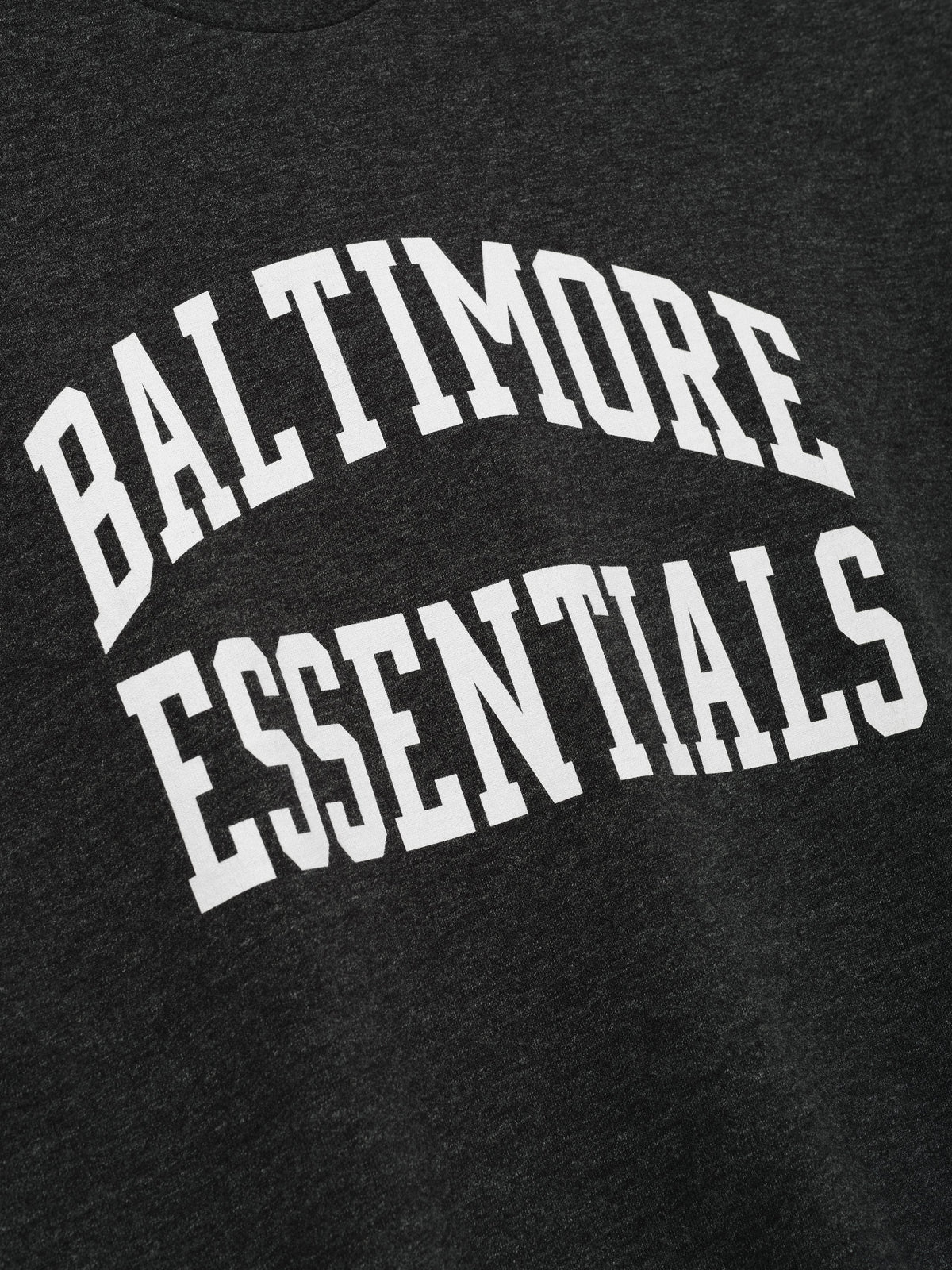 Remera Fear of God Essentials Ravens Merch Iron Grey Heather