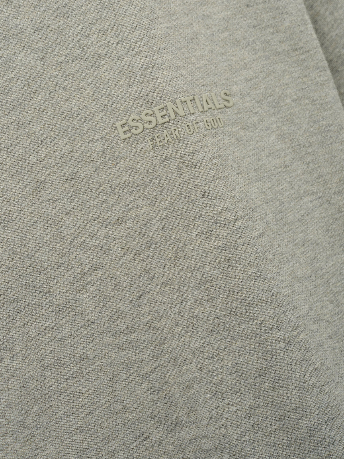 Remera Fear of God Essentials Classic Warm Heather