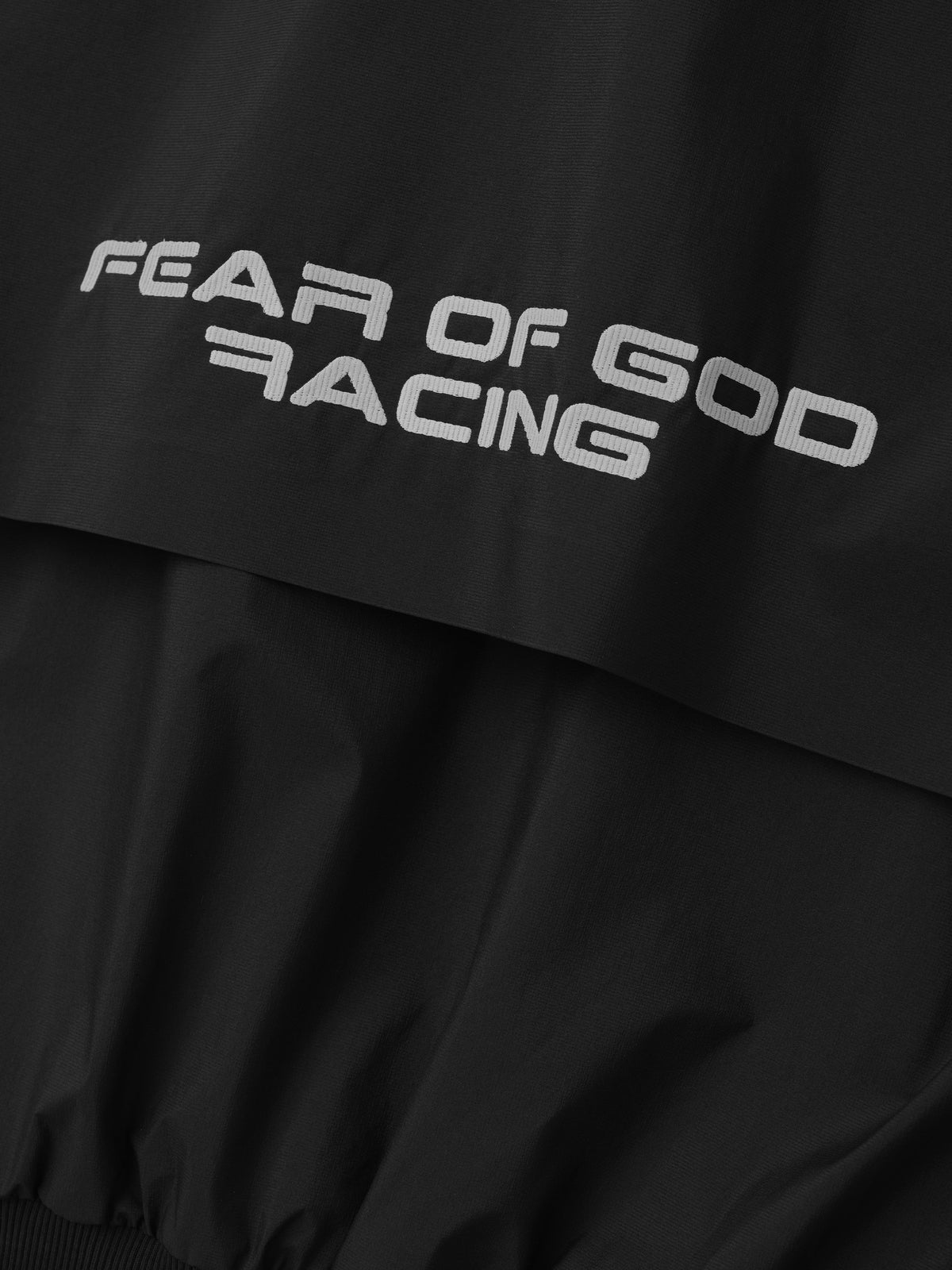 Campera Fear of God Essentials Negro