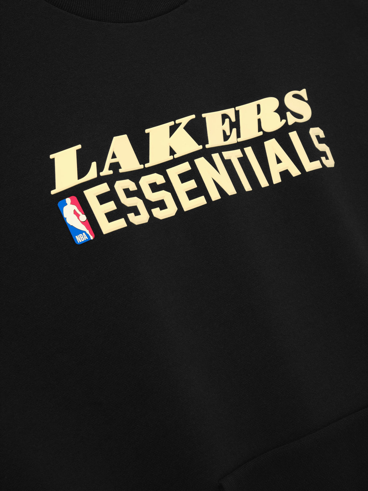 Buzo Fear of God Essentials Lakers 90s Relaxed Negro