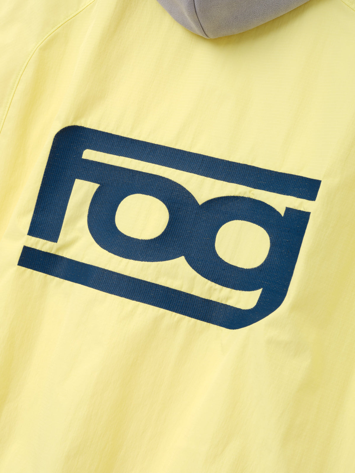Buzo Fear of God Essentials Ripstop Moto Half Zip Sulphur