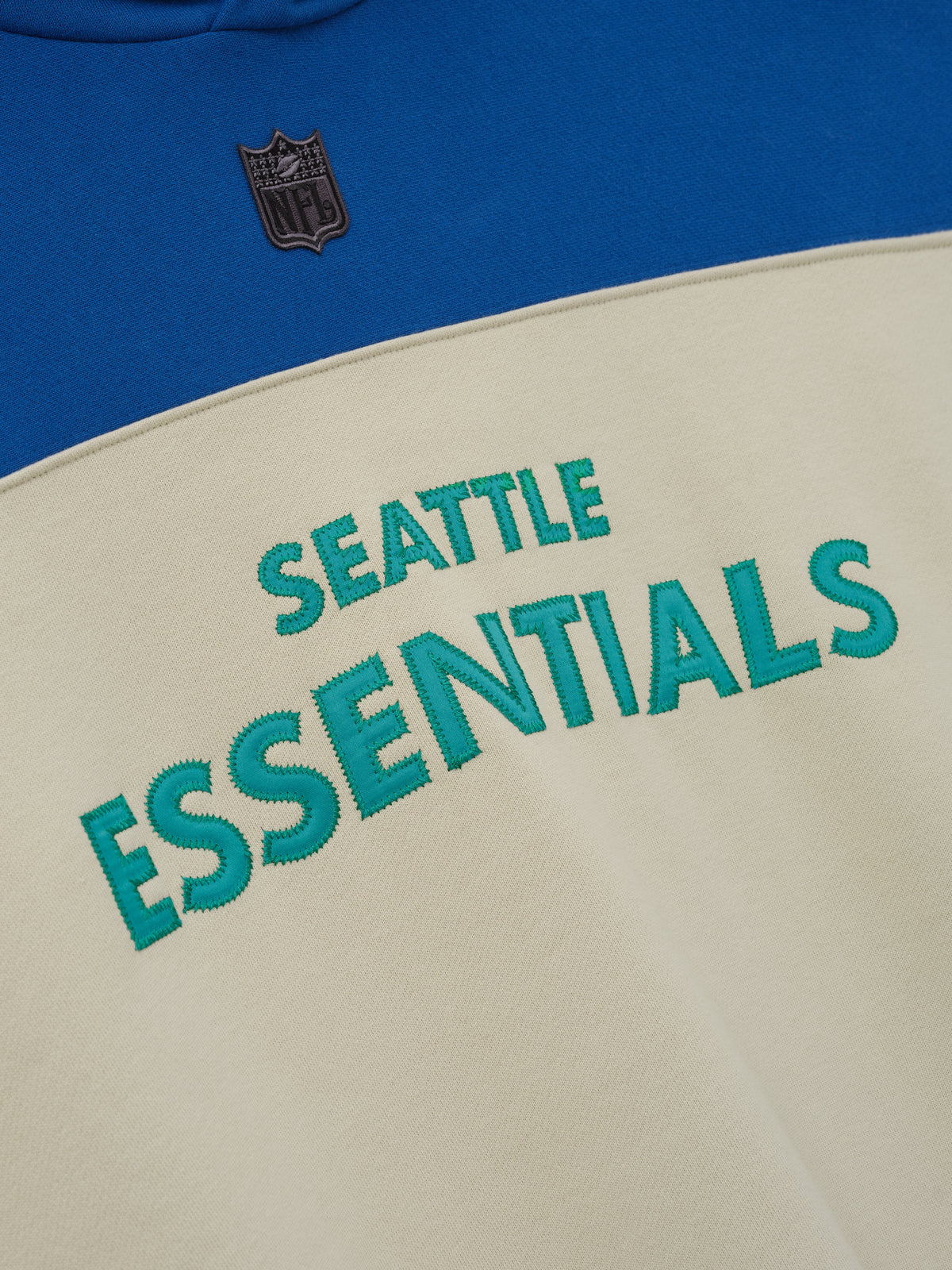 Buzo Fear of God Essentials Seahawks 90s Relaxed Sandstone
