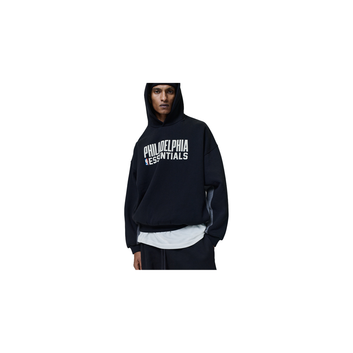 Buzo Fear of God Essentials Sixers 90s Relaxed Negro