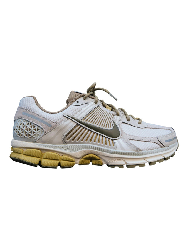 Zapas Nike Zoom Vomero 5 Light Bone