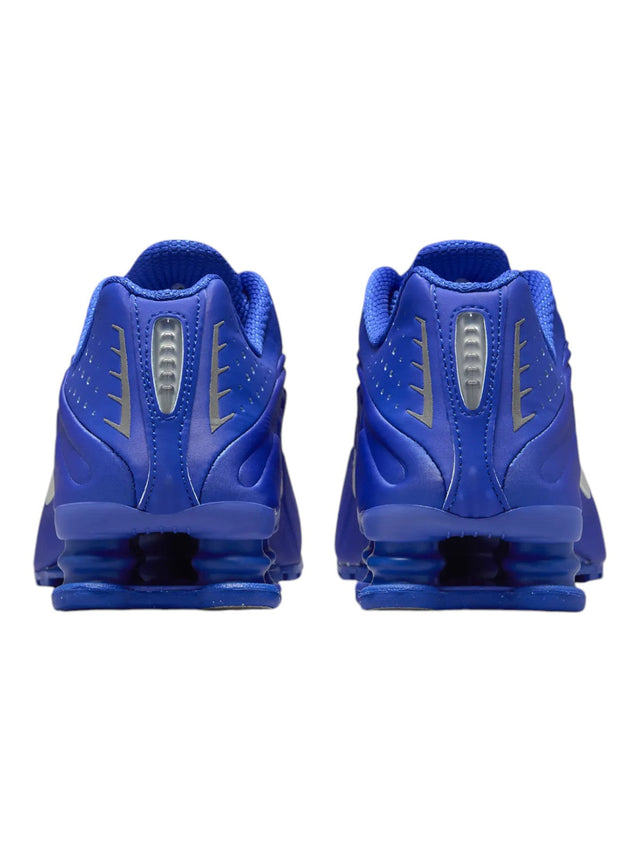 Nike Shox R4